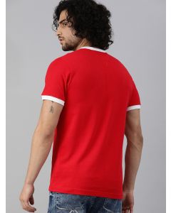 Men Red Solid Round Neck T-shirt