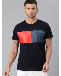 Men Navy Blue & Red Colourblocked Round Neck T-shirt